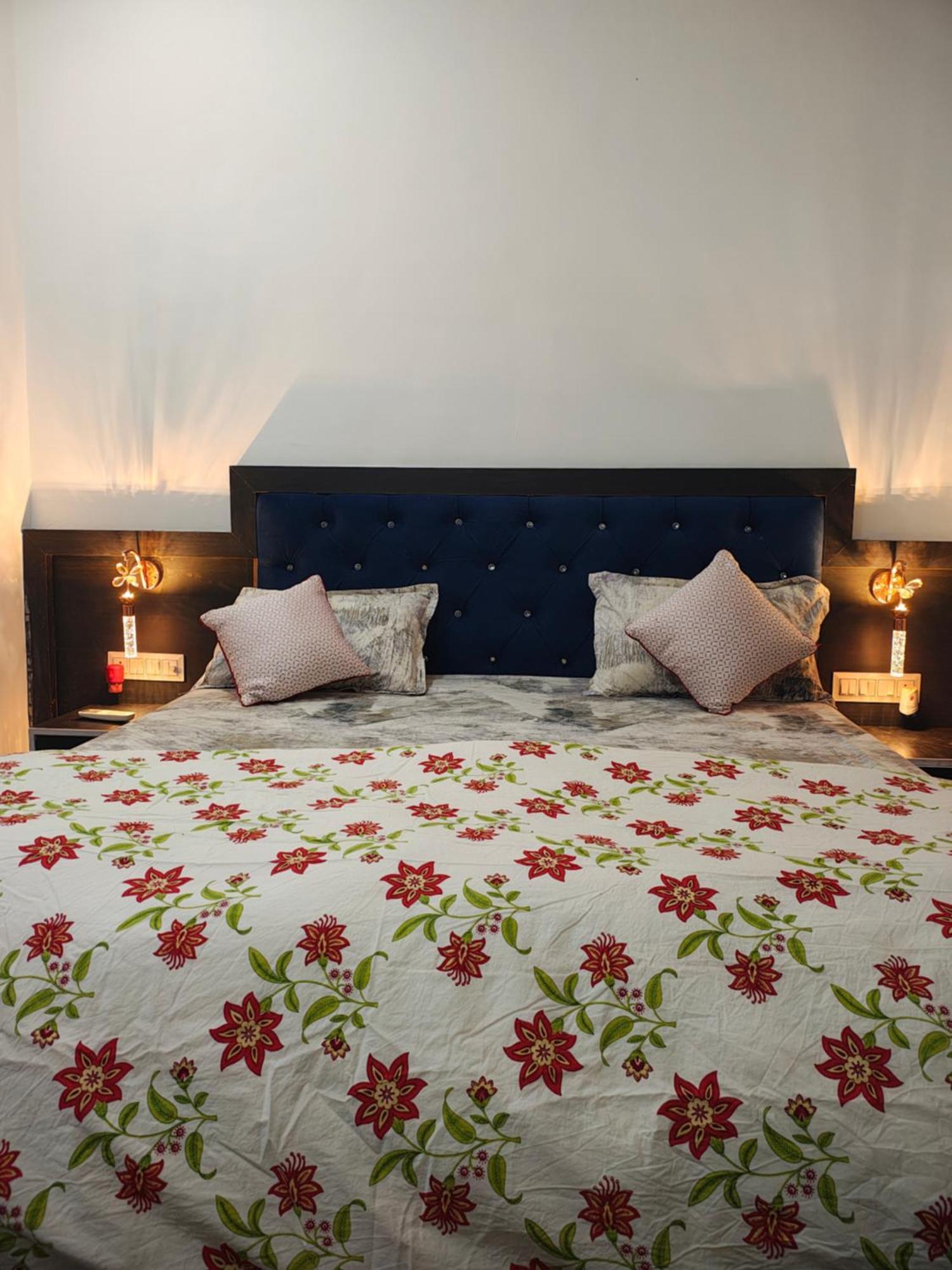 Prem Home Stay Кхаджурахо Экстерьер фото