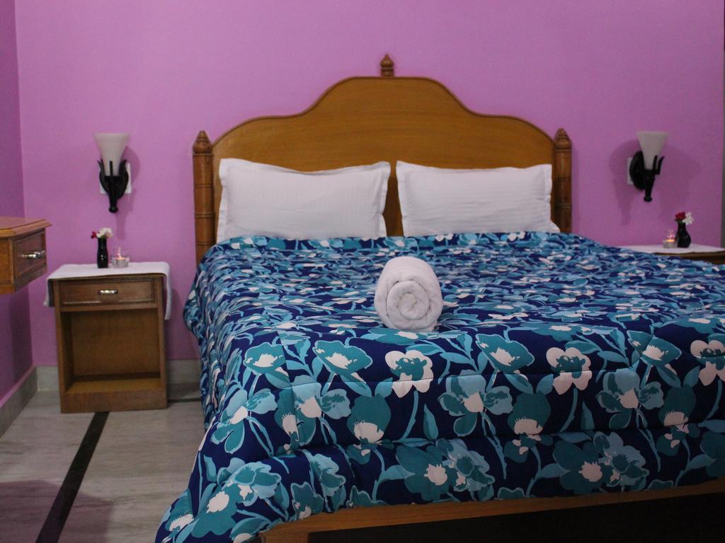 Prem Home Stay Кхаджурахо Экстерьер фото
